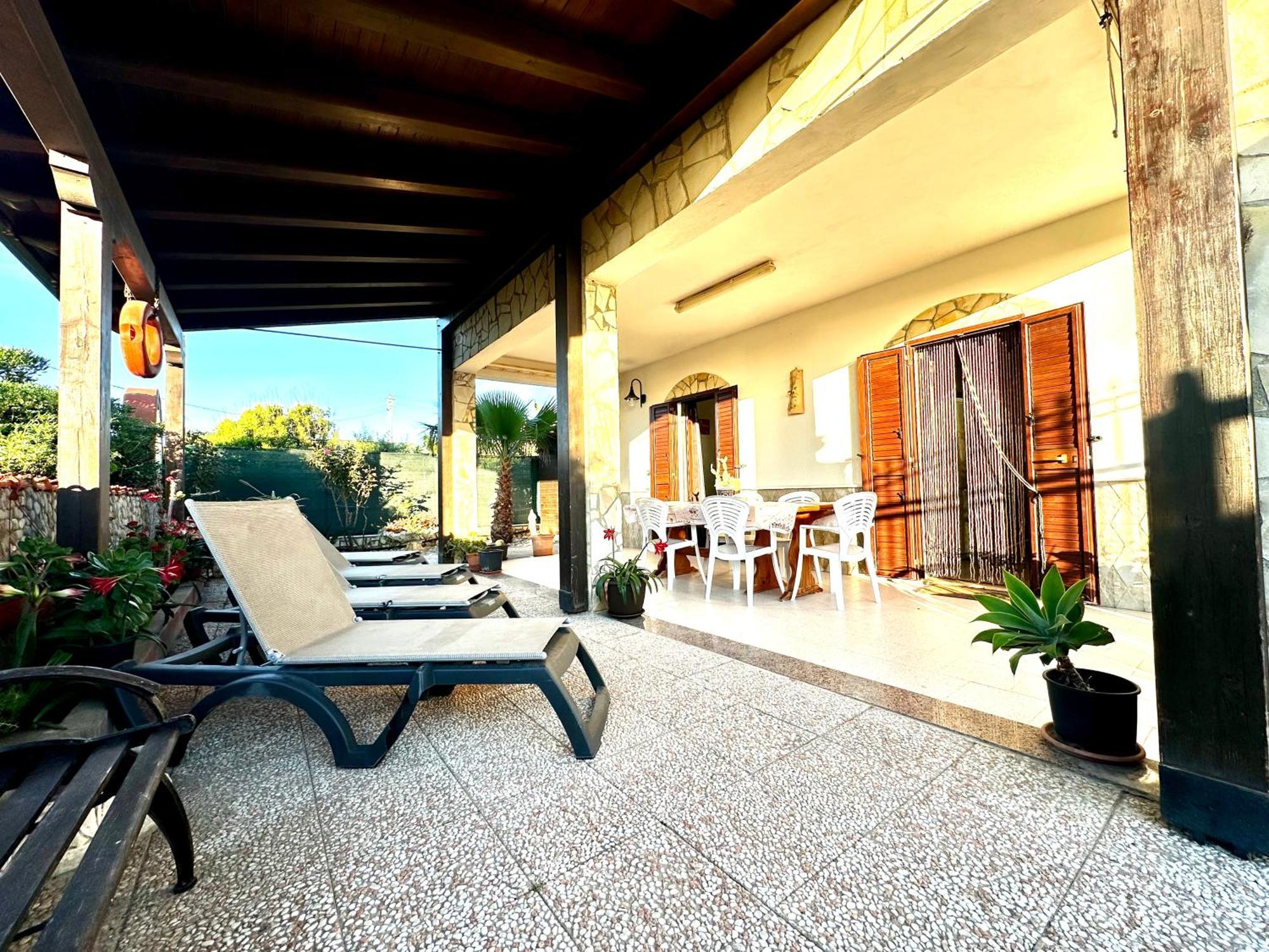 Casa Del Sole Lejlighed Campofelice Di Roccella Eksteriør billede