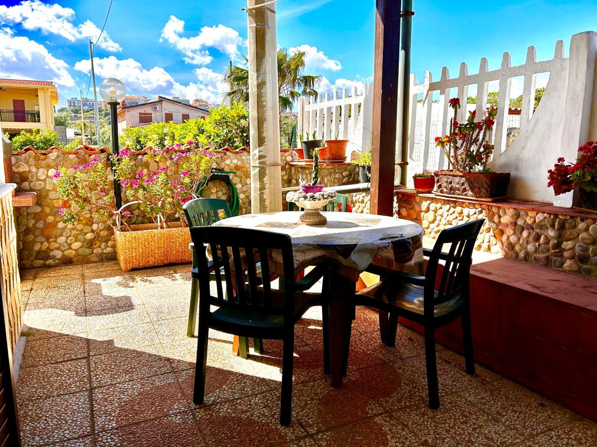 Casa Del Sole Lejlighed Campofelice Di Roccella Eksteriør billede