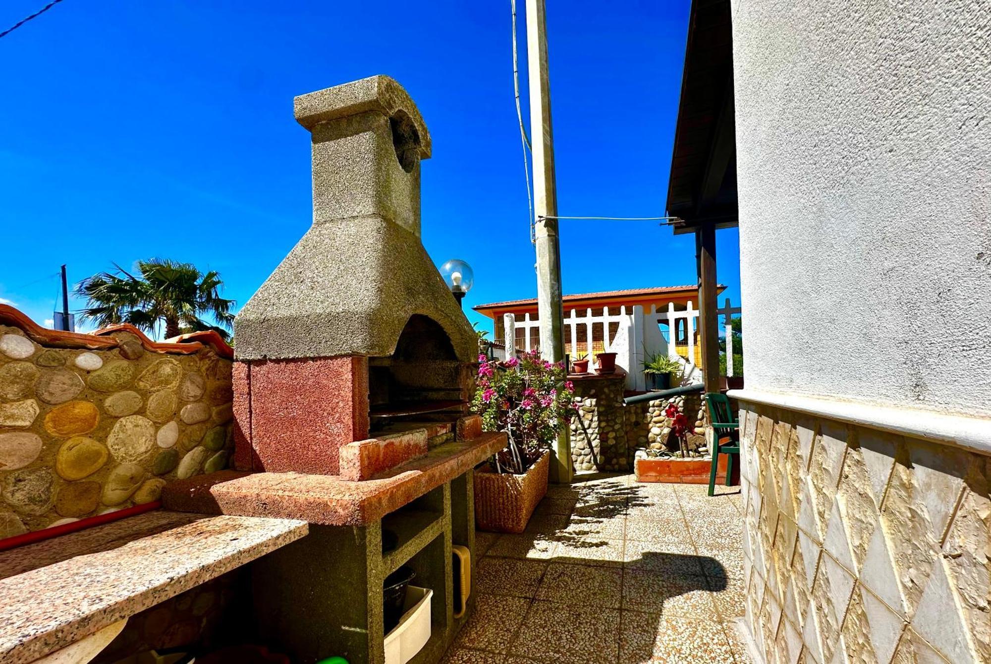 Casa Del Sole Lejlighed Campofelice Di Roccella Eksteriør billede