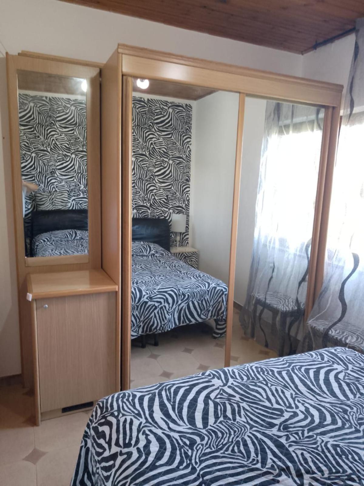 Casa Del Sole Lejlighed Campofelice Di Roccella Eksteriør billede